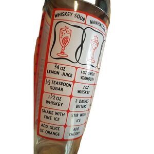 Mcm shaker Bar Ware Vintage
